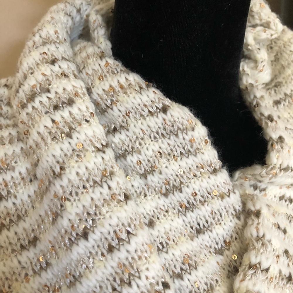 World Market infinity scarf - Picture 2 of 5